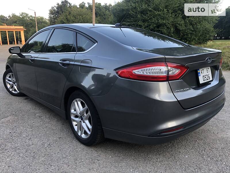 Седан Ford Fusion 2013 в Ивано-Франковске