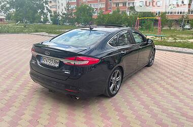 Седан Ford Fusion 2017 в 