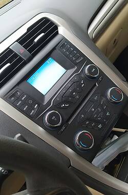 Седан Ford Fusion 2013 в 