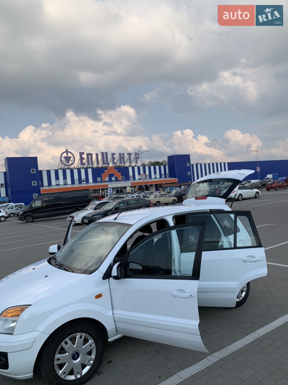 2010 Ford Fusion - мініатюра 11
