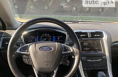 Седан Ford Fusion 2013 в Сумах