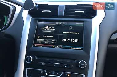 Седан Ford Fusion 2015 в Киеве