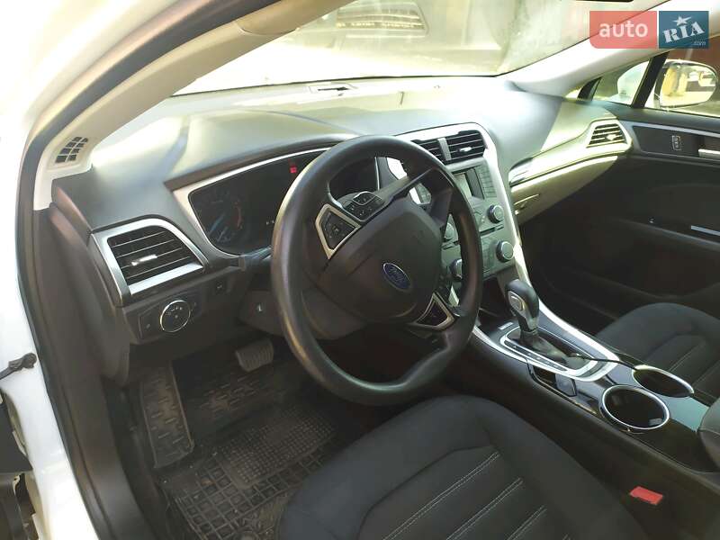Седан Ford Fusion 2012 в Кропивницькому