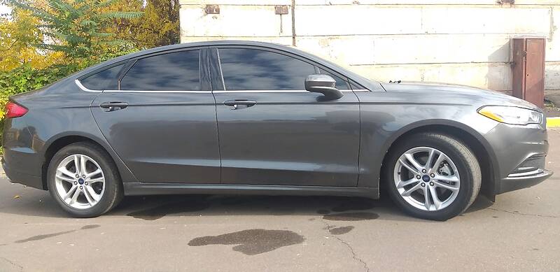 Седан Ford Fusion 2018 в Кривом Роге