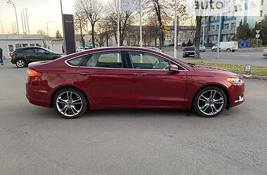 Седан Ford Fusion 2015 в Києві