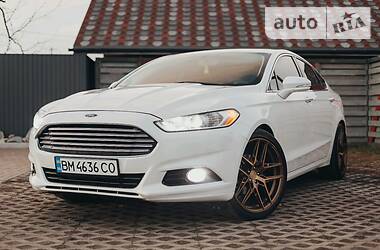 Седан Ford Fusion 2014 в Сумах