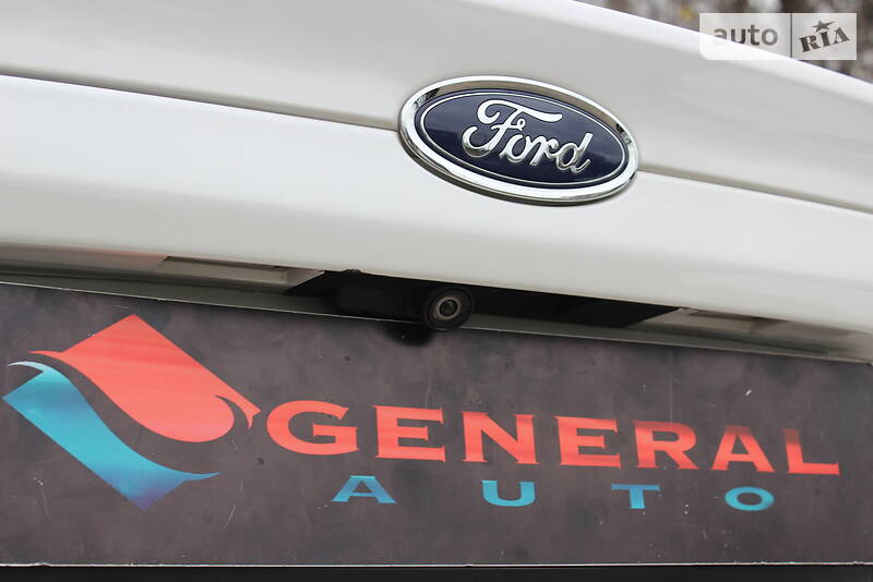 Седан Ford Fusion 2012 в Одесі