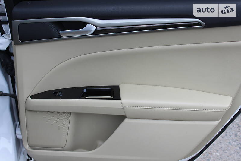 Седан Ford Fusion 2012 в Одесі