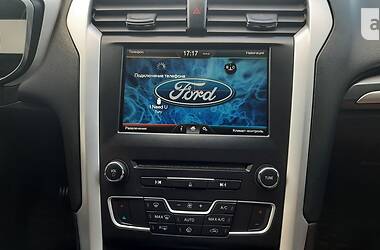 Седан Ford Fusion 2015 в Житомирі