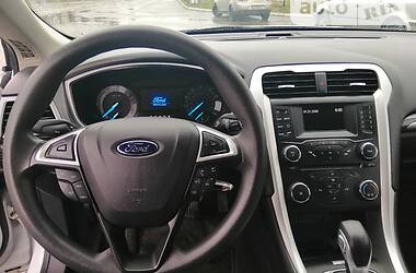 Седан Ford Fusion 2013 в Чернигове