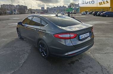 Седан Ford Fusion 2016 в Мариуполе