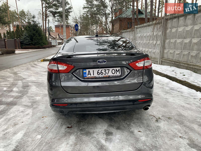 Седан Ford Fusion 2015 в Жовтих Водах