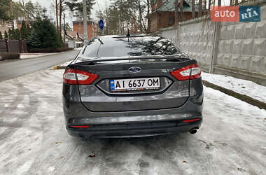 Седан Ford Fusion 2015 в 