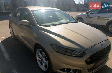 Ford Fusion 2015