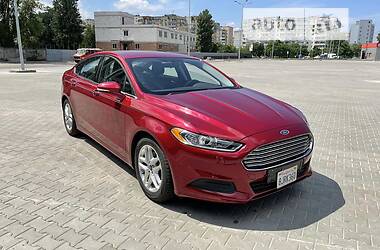 Ford Fusion 2015