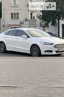 Седан Ford Fusion 2014 в Києві