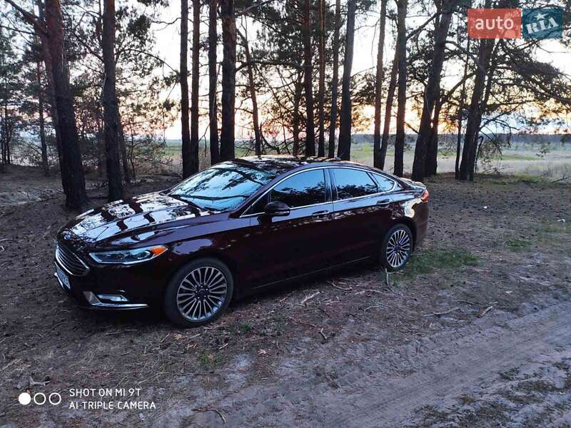 Седан Ford Fusion 2016 в Киеве фото 3 Седан Ford Fusion 2016 в Киеве