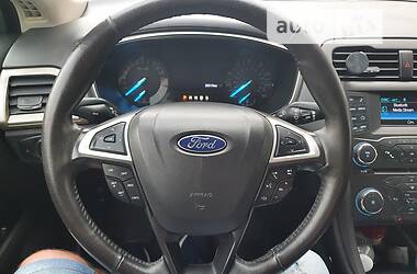 Седан Ford Fusion 2014 в Одесі