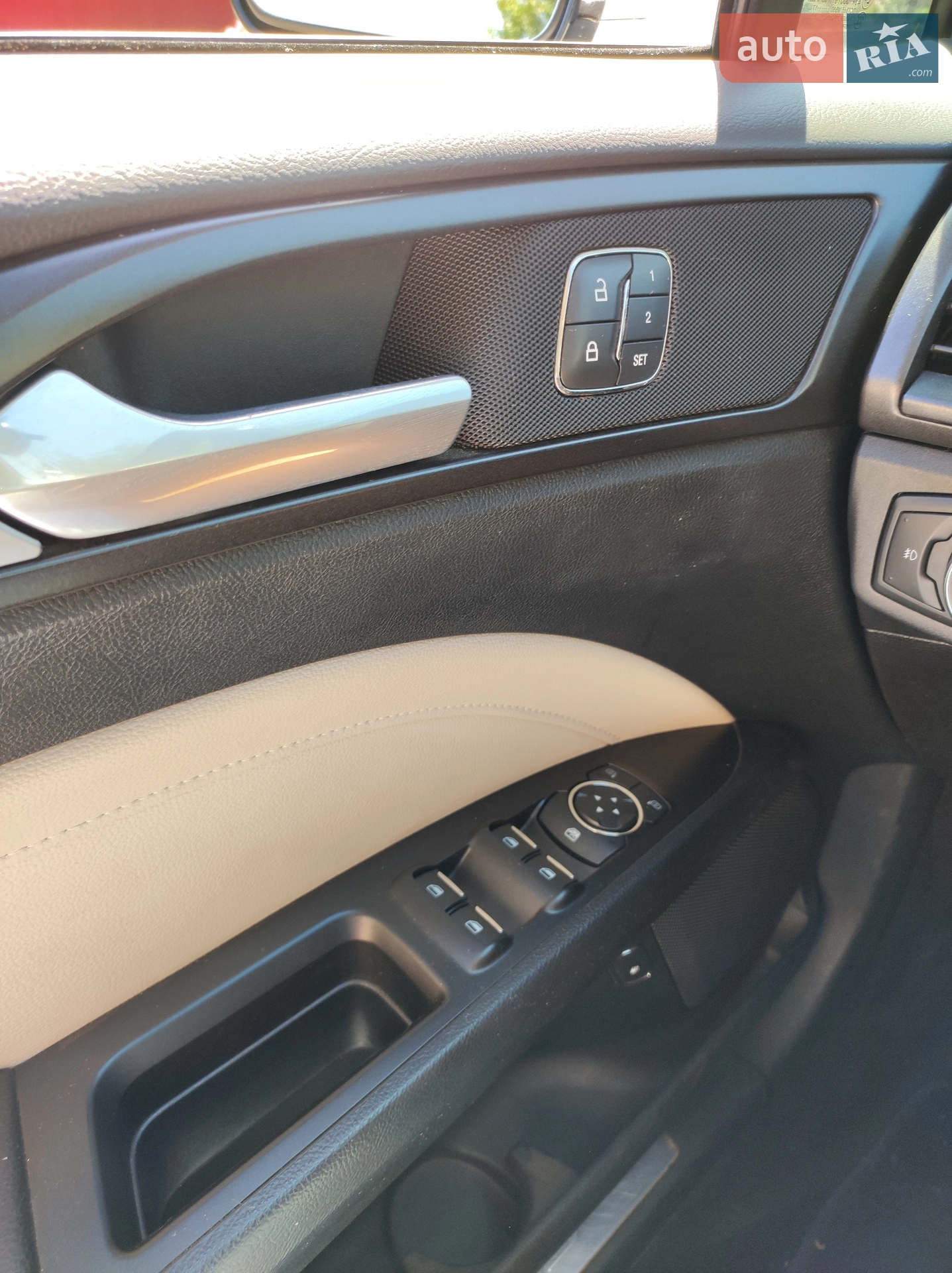 2017 Ford Fusion - мініатюра 30