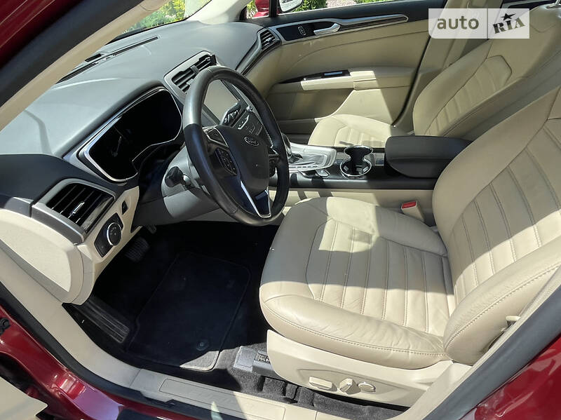 Седан Ford Fusion 2013 в Южном фото 20 Седан Ford Fusion 2013 в Южном