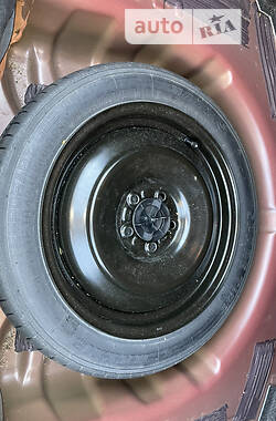 Седан Ford Fusion 2013 в 