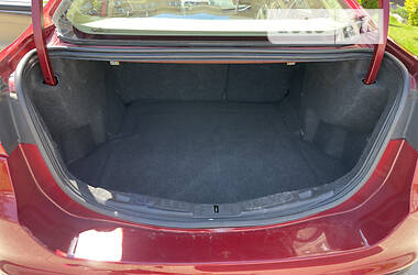 Седан Ford Fusion 2013 в 