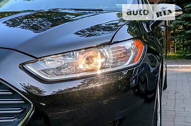 Седан Ford Fusion 2014 в Дрогобыче