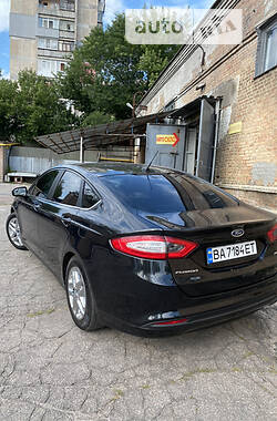 Седан Ford Fusion 2013 в Кропивницком