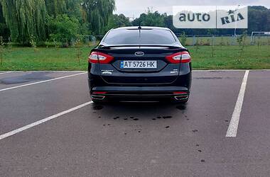 Седан Ford Fusion 2015 в Ивано-Франковске