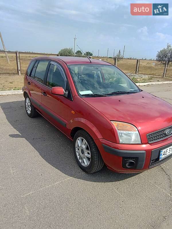 Хетчбек Ford Fusion 2008 в Березанці