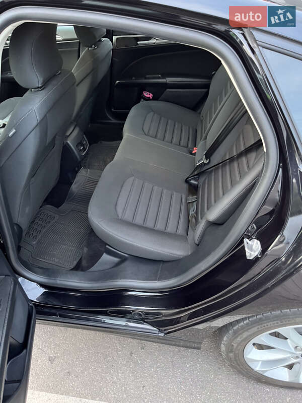 Седан Ford Fusion 2018 в Дніпрі фото 30 Седан Ford Fusion 2018 в Дніпрі