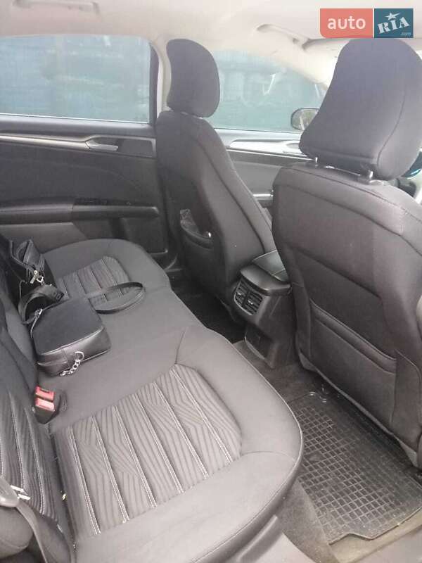 Седан Ford Fusion 2015 в Запорожье фото 10 Седан Ford Fusion 2015 в Запорожье