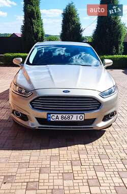 Ford Fusion 2015