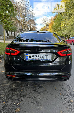 Седан Ford Fusion 2012 в Дніпрі