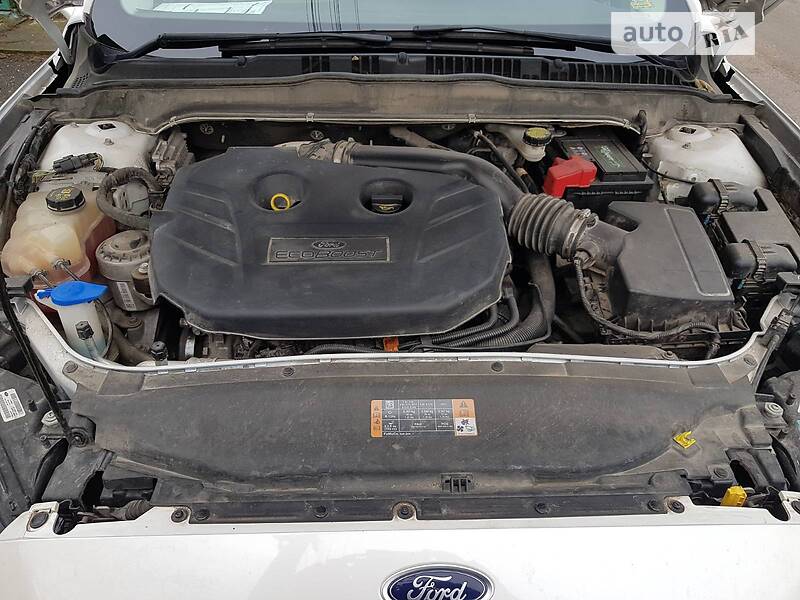 Седан Ford Fusion 2015 в Обухові