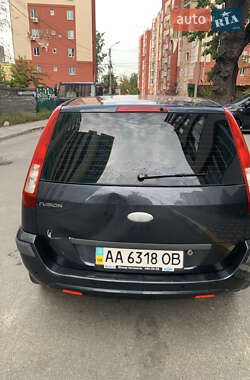 Хэтчбек Ford Fusion 2008 в 