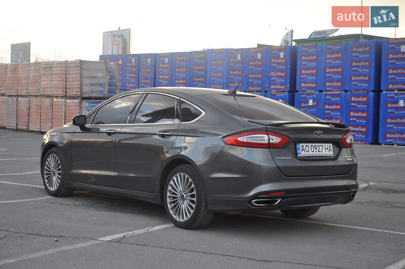 Седан Ford Fusion 2014 в Ужгороде