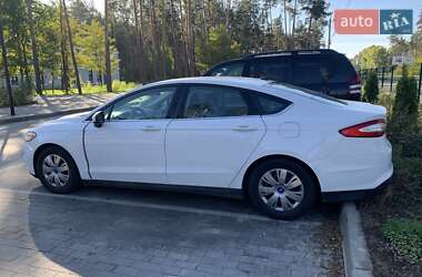 Седан Ford Fusion 2013 в Софіївській Борщагівці