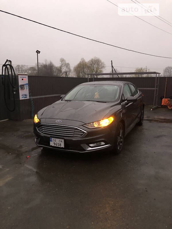 Седан Ford Fusion 2018 в Вижнице