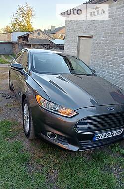 Ford Fusion 2015