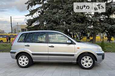 Хэтчбек Ford Fusion 2007 в 