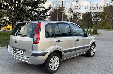 Хэтчбек Ford Fusion 2007 в 