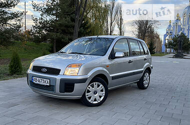 Хэтчбек Ford Fusion 2007 в 