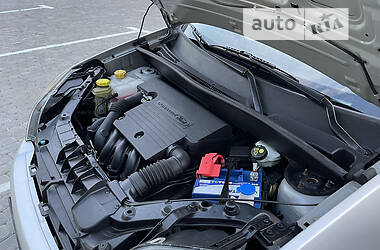 Хэтчбек Ford Fusion 2007 в 