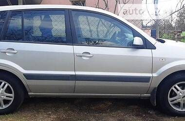Хэтчбек Ford Fusion 2006 в Львове