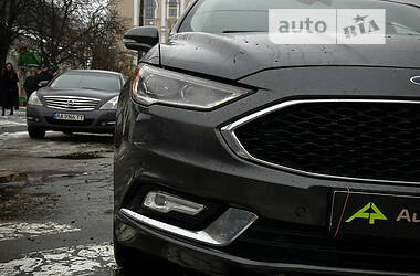 Седан Ford Fusion 2016 в 