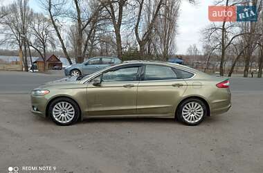 Седан Ford Fusion 2012 в 