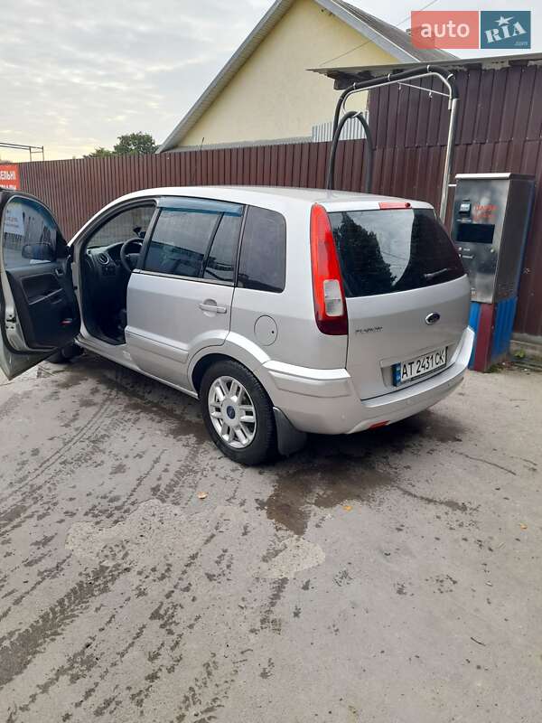 Хетчбек Ford Fusion 2006 в Калуші