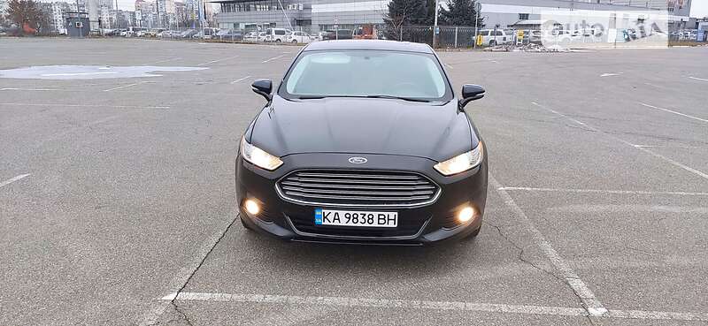 Седан Ford Fusion 2013 в Києві