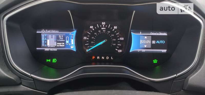 Седан Ford Fusion 2013 в Києві